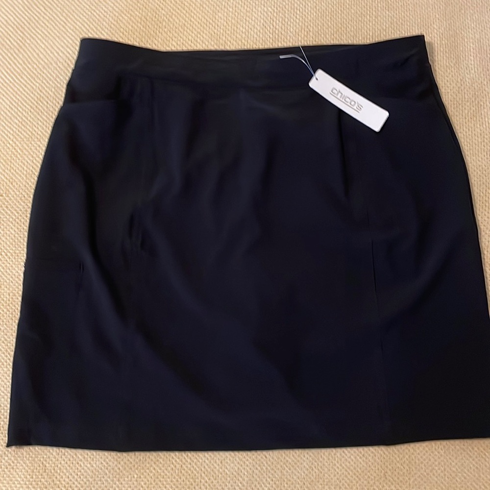 NWT Chico’s Black Skort.